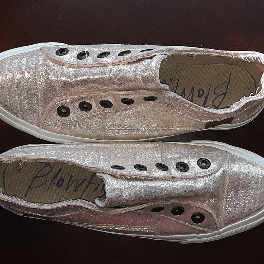 Blowfish rose gold canvas sneakers